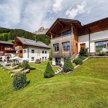 Villa Flora Mountain Lodges 산카시아노 외부 사진