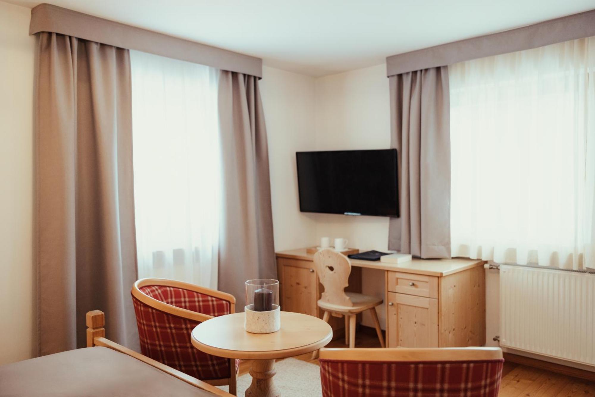 Villa Flora Mountain Lodges 산카시아노 외부 사진